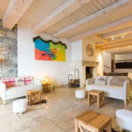 Centre-ville Avec Piscine, Sauna Et Parking Sécurisé - Fr-1-296-394